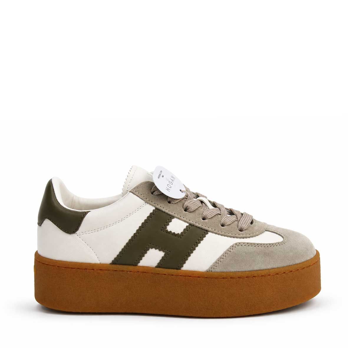 H698 Lace-up H