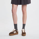 H698 Lace-up H