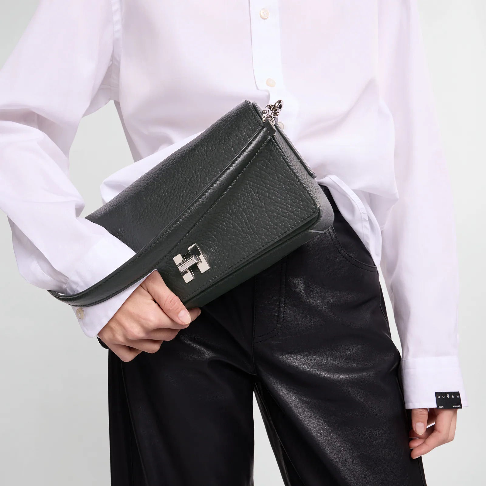 H01Y Flap Shoulder Strap
