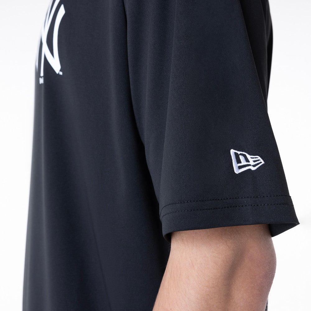 League Essentials Tee Neyyan Blk 