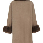 Cloth Poncho With Long-Fiber Details